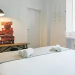 Hostel Moon Hill Sintra