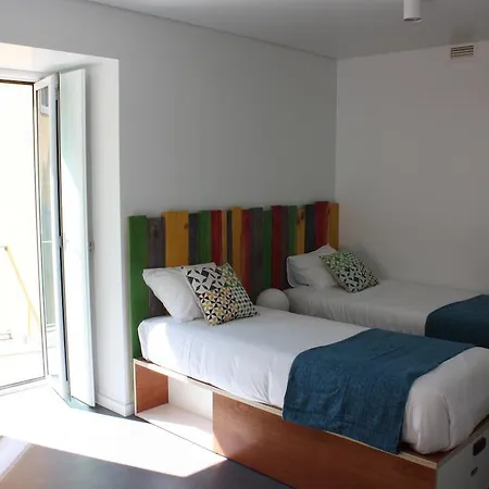 Moon Hill Sintra Hostel