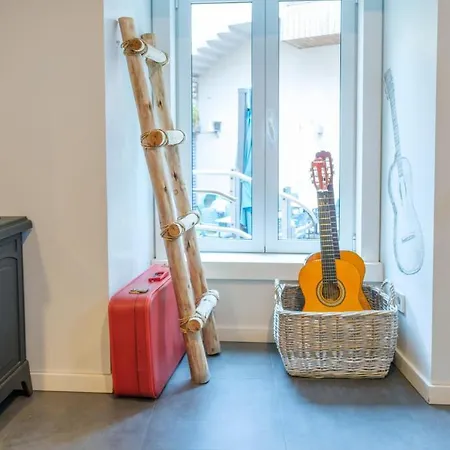 Moon Hill Sintra Hostel